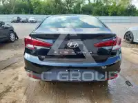2019 Hyundai Elantra фото