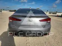 2019 Hyundai Elantra фото