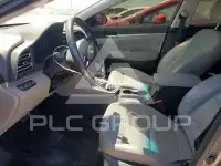2019 Hyundai Elantra фото