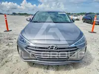 2019 Hyundai Elantra фото