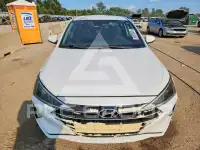 2019 Hyundai Elantra photo