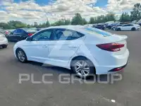 2019 Hyundai Elantra photo