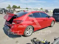 2019 Hyundai Elantra photo