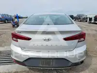 2019 Hyundai Elantra фото