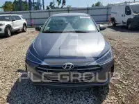 2019 Hyundai Elantra photo