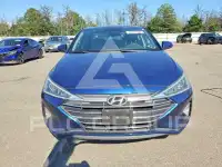 2019 Hyundai Elantra photo