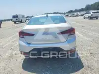 2019 Hyundai Elantra фото