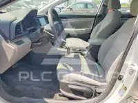 2019 Hyundai Elantra photo