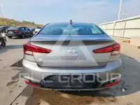 2019 Hyundai Elantra photo