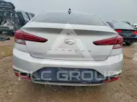 2019 Hyundai Elantra фото