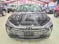 2019 Hyundai Elantra photo