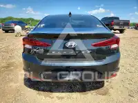 2019 Hyundai Elantra photo