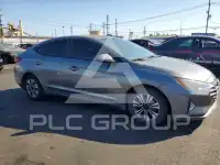 2019 Hyundai Elantra фото