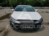 2019 Hyundai Elantra photo