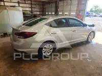 2019 Hyundai Elantra photo
