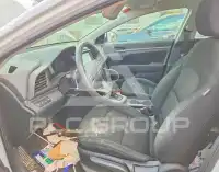 2019 Hyundai Elantra фото