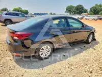 2019 Hyundai Elantra photo
