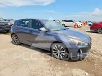 2019 Hyundai Elantra photo