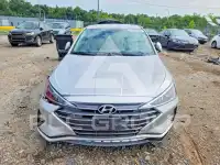 2019 Hyundai Elantra фото