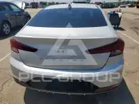 2019 Hyundai Elantra фото