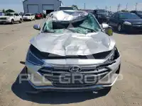 2019 Hyundai Elantra фото