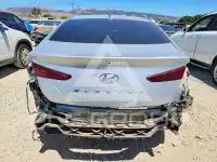 2019 Hyundai Elantra фото