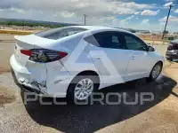 2019 Hyundai Elantra photo