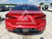 2019 Hyundai Elantra фото
