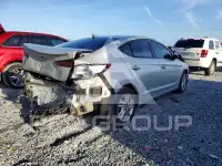 2019 Hyundai Elantra фото