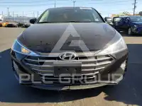 2019 Hyundai Elantra фото