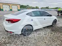 2019 Hyundai Elantra фото