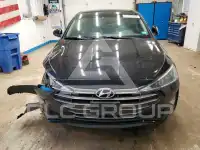 2019 Hyundai Elantra фото