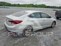 2019 Hyundai Elantra фото