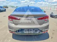 2019 Hyundai Elantra фото
