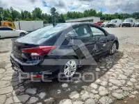 2019 Hyundai Elantra фото