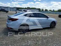 2019 Hyundai Elantra фото