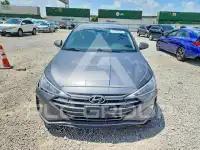 2019 Hyundai Elantra фото