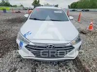 2019 Hyundai Elantra фото