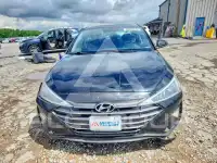 2019 Hyundai Elantra фото