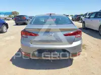 2019 Hyundai Elantra фото