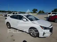 2019 Hyundai Elantra фото