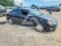 2019 Hyundai Elantra photo