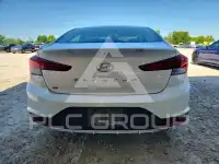 2019 Hyundai Elantra фото
