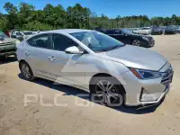 2019 Hyundai Elantra фото
