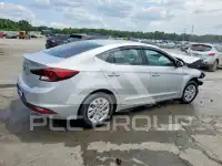 2019 Hyundai Elantra фото