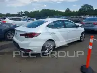 2019 Hyundai Elantra фото