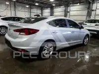 2019 Hyundai Elantra photo