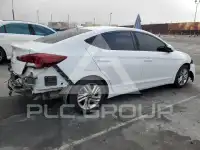 2019 Hyundai Elantra фото