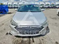 2019 Hyundai Elantra фото