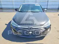2019 Hyundai Elantra photo